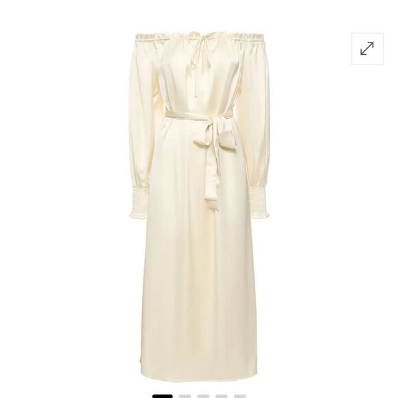 WEWOREWHAT Off-The-Shoulder Silky Maxi Dress Ivory Small - Picture 8 of 11